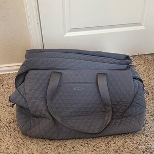 brand: Vera Bradley, color: Grey